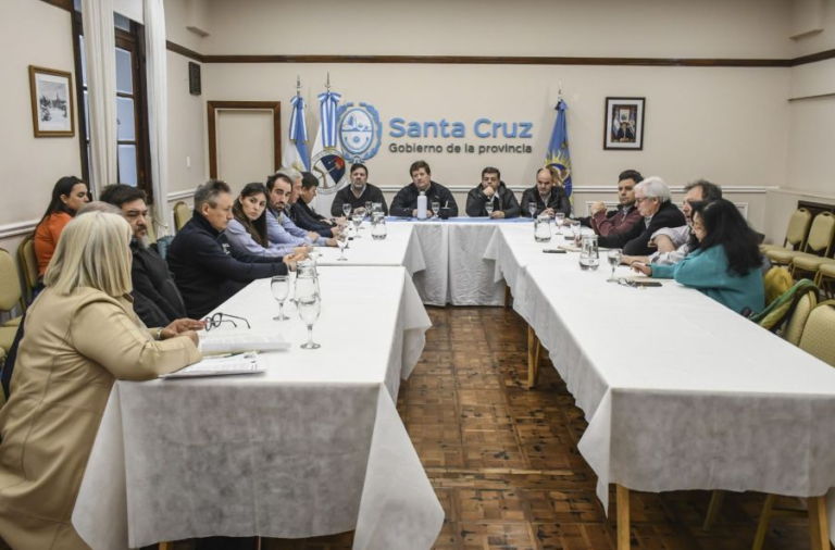 noticiaspuertosantacruz.com.ar - Imagen extraida de: https://elrompehielos.com.ar/el-gobierno-de-santa-cruz-avanza-en-la-creacion-de-la-empresa-estatal-de-alimentos