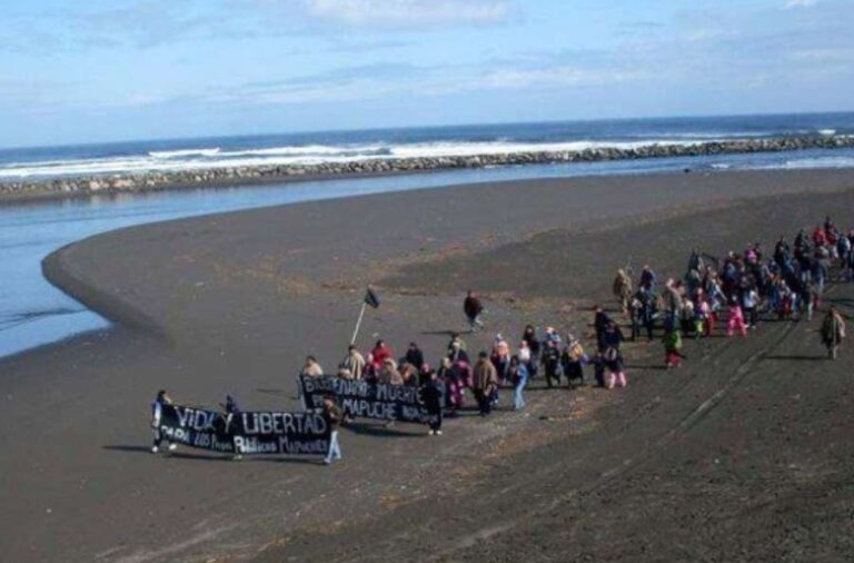 noticiaspuertosantacruz.com.ar - Imagen extraida de: https://elrompehielos.com.ar/fallo-historico-en-chile-a-favor-de-los-derechos-indigenas