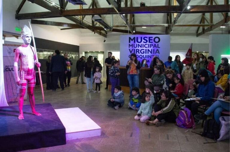 noticiaspuertosantacruz.com.ar - Imagen extraida de: https://elrompehielos.com.ar/conoce-los-horarios-de-verano-del-museo-municipal-virginia-choquintel