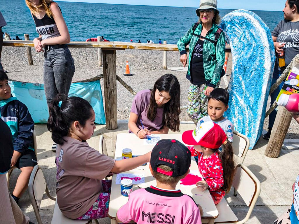 Arte y mar en Caleta Olivia
