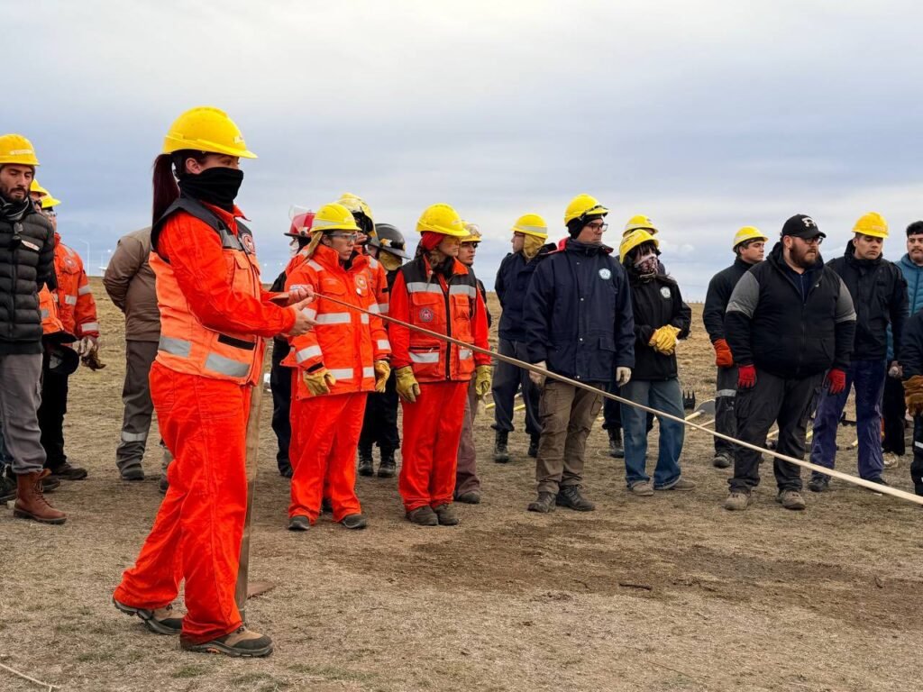 brigadistas Santa Cruz incendios forestales