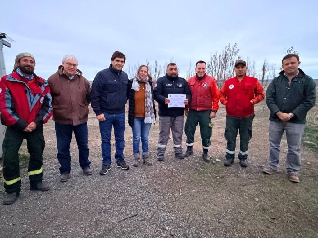 brigadistas Santa Cruz incendios forestales